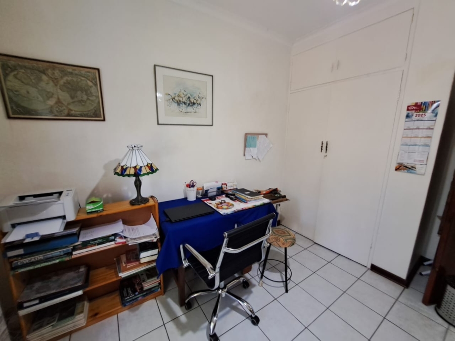 3 Bedroom Property for Sale in Safari Gardens North West